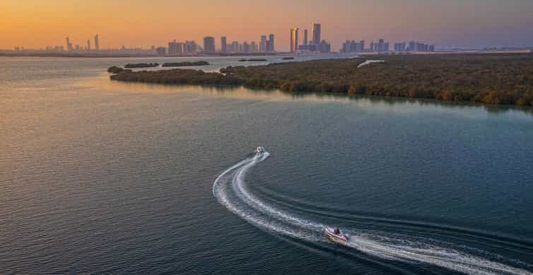Abu Dhabi: Yas Island Self-Driving Guided Speedboat Tour photo 5