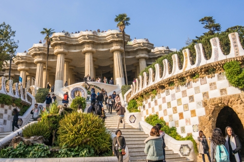Barcelona: Geführte Tour und Ticket ohne Anstehen für den Park GüellFührung Park Güell - Französisch