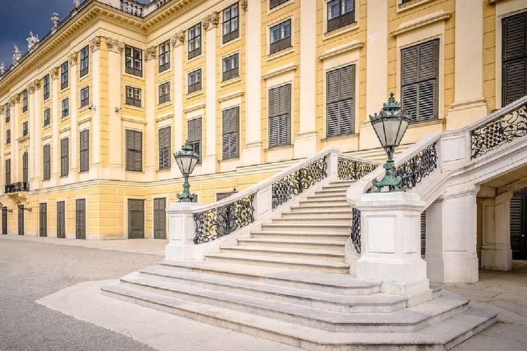 Château de Schönbrunn : visite coupe-file privée/en petit groupe