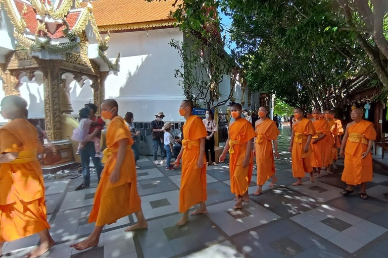 Chiang Mai: Doi Suthep nationalpark Vandring och cykling på fritidenChiang Mai: Fotvandring och cykeltur i Doi Suthep nationalpark