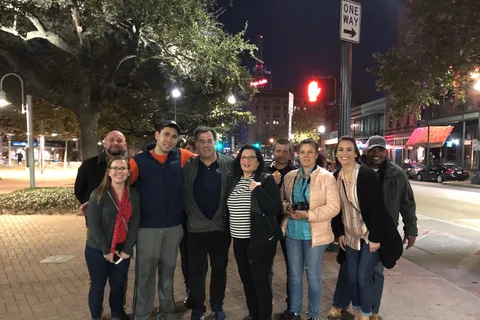 Houston: Astroville Food Tour of Downtown Houston