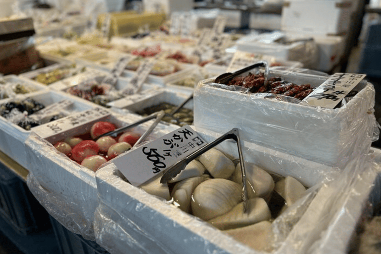 Toyosu et marché matinal de Tsukiji avec un guide agréé par le gouvernement5:00 Marché matinal de Toyosu et Tsukiji avec le gouverneur licencié Gu