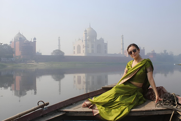Taj Mahal Sunset Experience – Agra Evening Tour