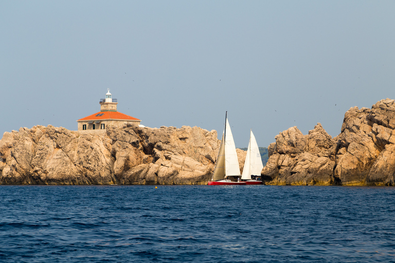 Dubrovnik: Romantic Sunset Sailing Adventure