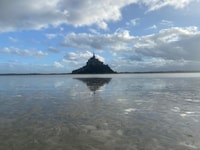 Bahía de Mont Saint-Michel, fuera de la caminata guiada - Housity