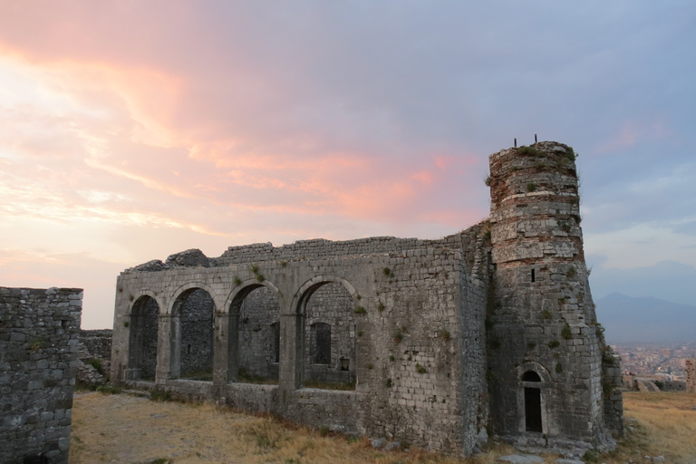 De Tirana: excursão privada de um dia a Shkoder e Lago Skadar