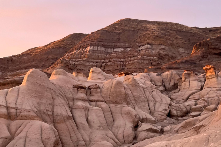 Day of Dinosaurs and Hoodoos From Calgary to Drumheller