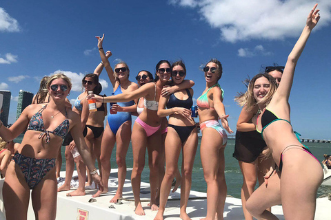 Miami: Day Boat Party with Jet Ski, Drinks, Music & Tubing Tour with Gas & Marina Fees