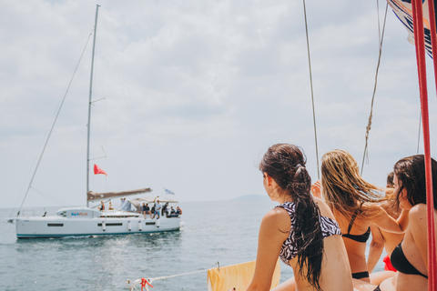 Nikiti: Halkidiki Private Sailing Yacht Cruise with Open Bar