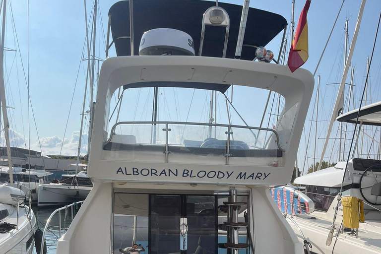 Mallorca: Half-Day or Sunset Catamaran Charter with Snacks TOTAL ECLIPSE AGOUST 12