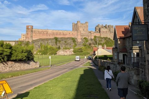 Northumberland: Private Bamburgh and Lindisfarne Guided Tour