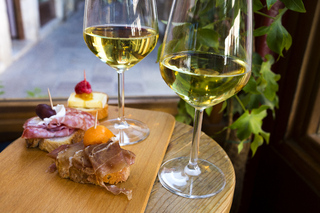 Venice: Guided Aperitivo Food Tour