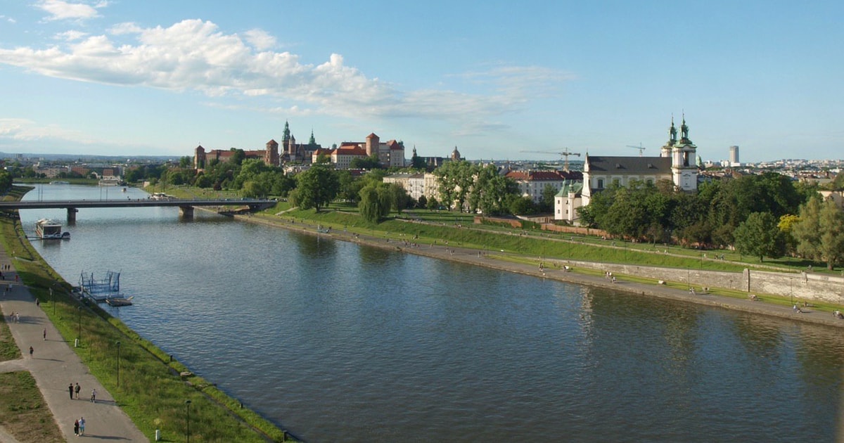 Krakow: Kort Kryssning Och Guidad Tur Till Schindlers Fabrik | GetYourGuide