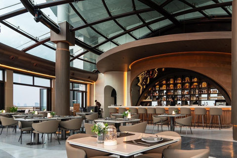 Bangkok: Cielo Sky Bar & Restaurant Rooftop Sharing Set for 2 People