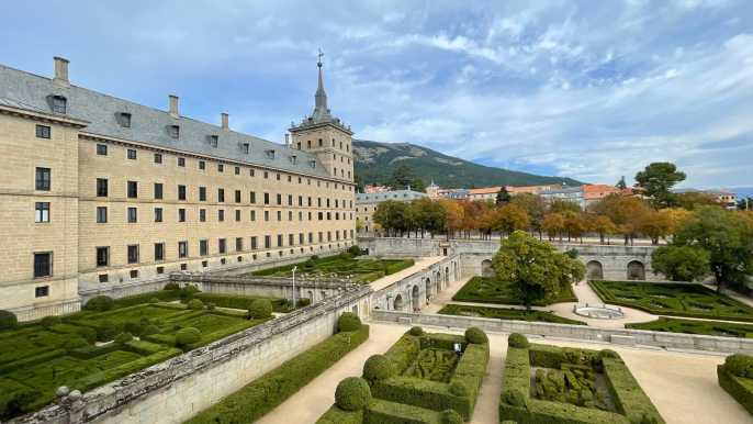 Desde Madrid: El Monasterio del Escorial y el Valle de los Caídos