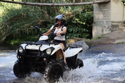 Lagoa do Fogo: tour in quad ATV di mezza giornata