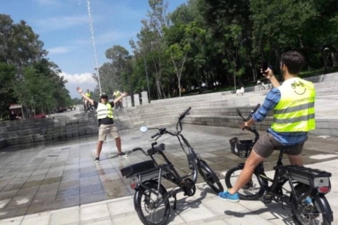 Ciudad de México: City Tour en bicicleta eléctrica con paradas de tacos