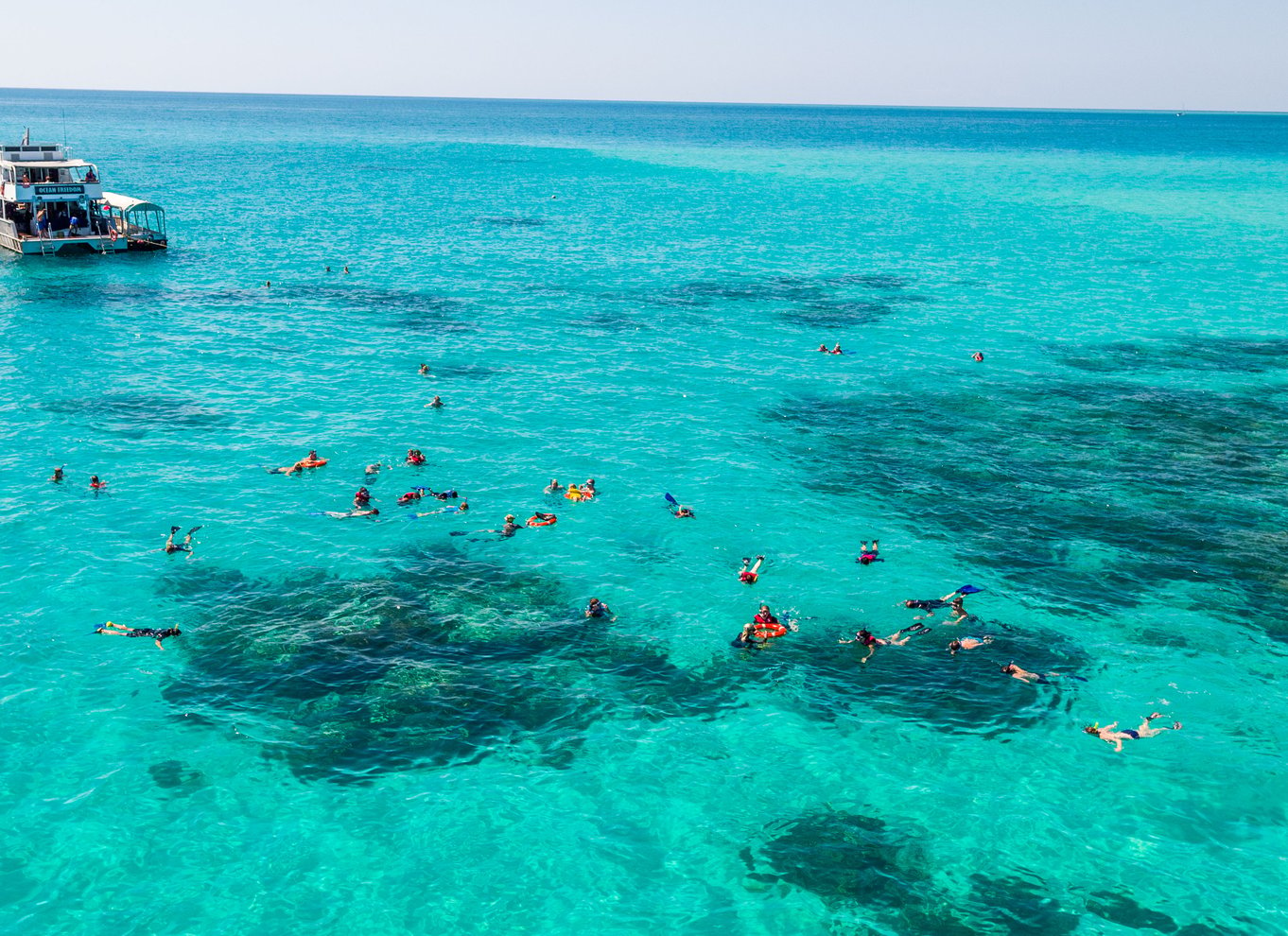 Cairns: Ydre og Coral Cay Snorkel- og dykkerkrydstogt