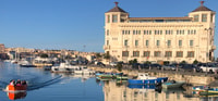 Syracuse, voyage en bateau Ortigia avec des grottes et la côte sud - Hizvo