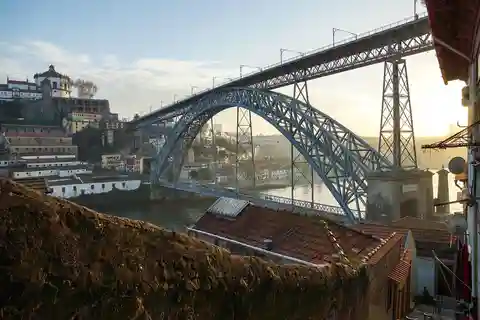 Porto : Transferts privés de l'hôtel/du centre ville à l'aéroport.