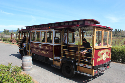 Napa Valley: Wine Tasting Tour by Open Air Trolley &amp; Lunch