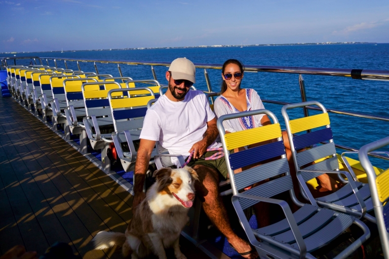 Ab Cancun: Hin- und Rückfahrt mit der Fähre zur/von Isla Mujeres