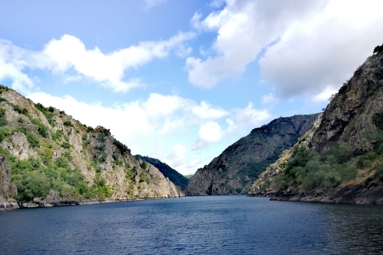 From Santiago: Excursion to Ribeira Sacra and Ourense Tour with Ourense Meeting Point