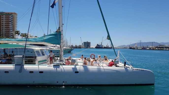 Valencia: Sailing Catamaran Cruise with Swim Stop