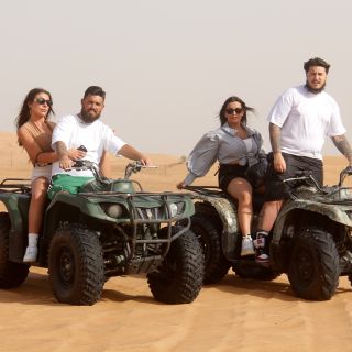Dubaj: wieczorne pustynne safari z quadami lub buggy po wydmach