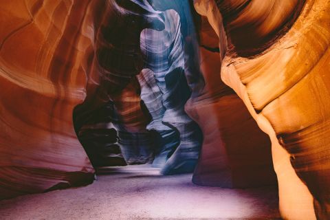 Upper Antelope Canyon: Admission Ticket and Guided Tour