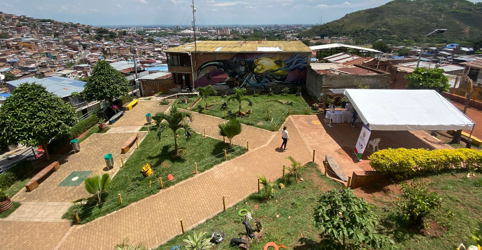 Cali, Paseo a pie por los 11 barrios de la Comuna 20 - Hizvo