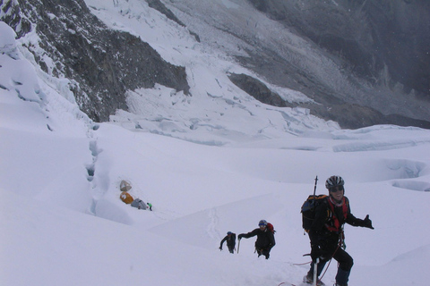 Huaraz: Mateo Mountain Climbing Day Trip