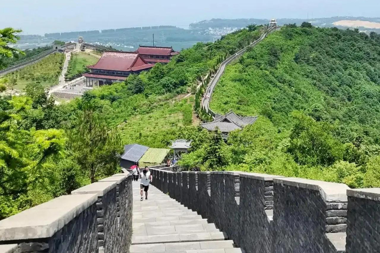 Shanghai: Yixing Little Great Wall Hike with Temple Visit private tour option