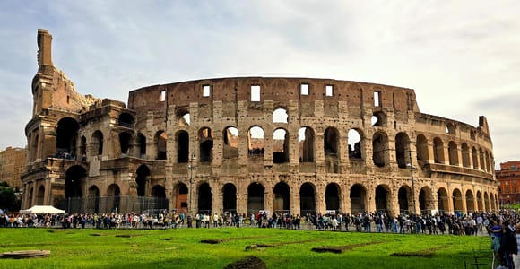 Colosseum Arena Tour, Palatine Hill and Roman Forum