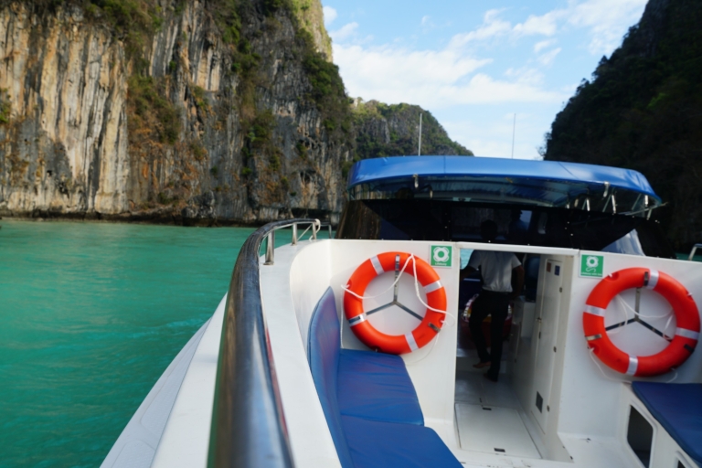 Phi Phi-eilanden: transfer per speedboot naar PhuketEnkele reis: Phi Phi Laemtong Beach naar Phuket met ontmoetingspunt