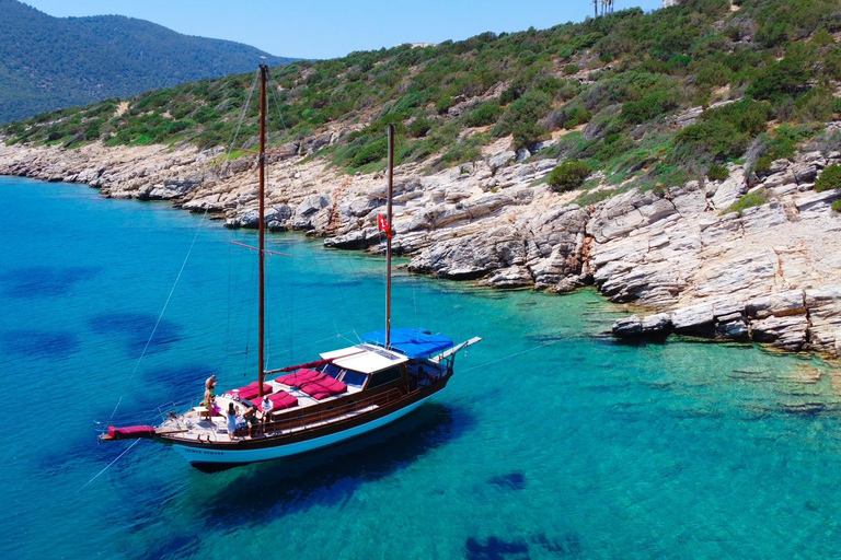 Bodrum: Private VIP Gulet Boat Tour With Lunch For 6 Hour Bodrum: Private VIP Gulet Boat Tour With Lunch For 6 Hour