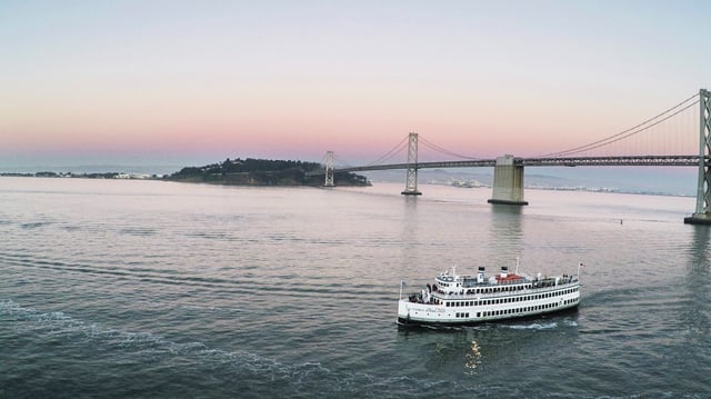 San Francisco: Premier Brunch oder Dinner Cruise auf der Bucht