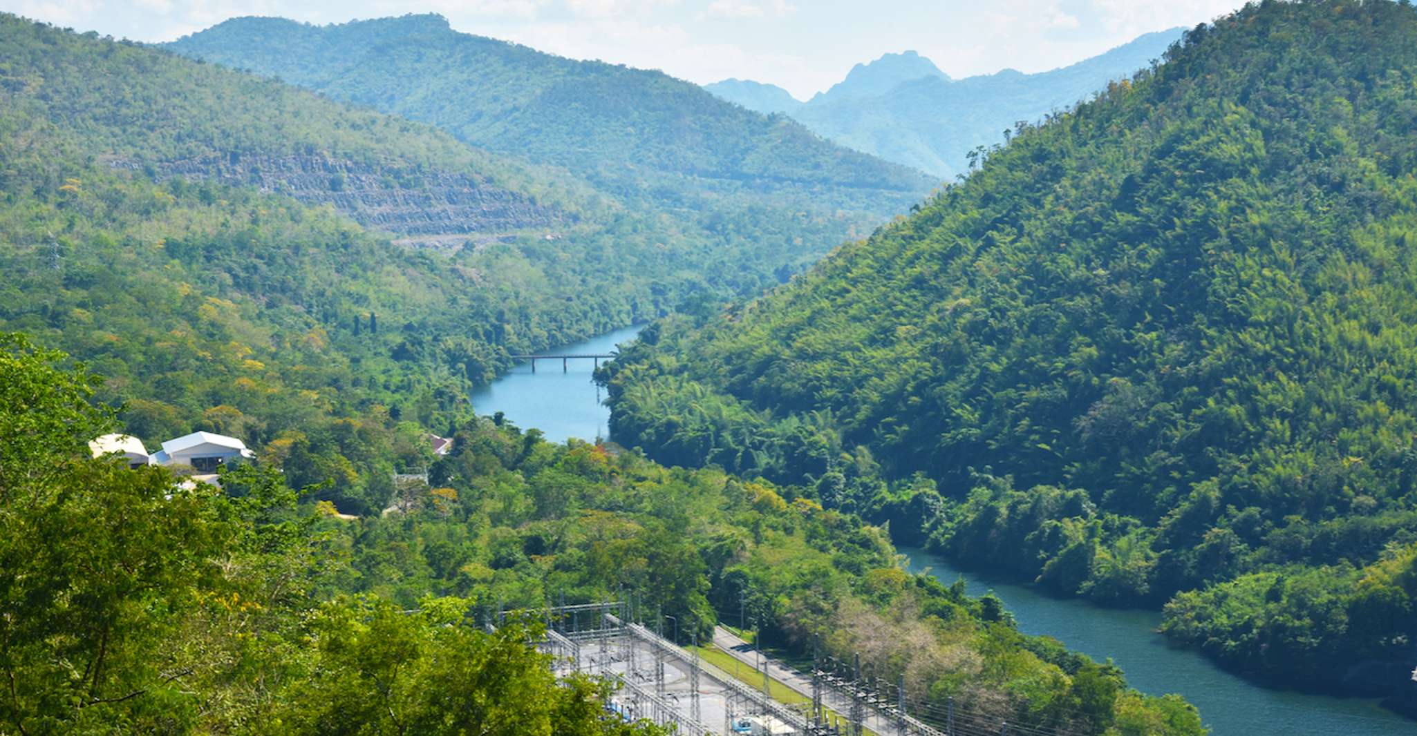 Da Bangkok, Eragan Waterfall & Kanchanaburi Tour Privato - Hizvo