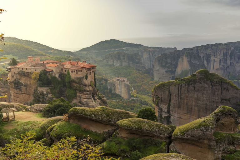 From Athens: Peloponnese 6-Day Private Tour to Meteora Accommodation in 3-Star Hotels