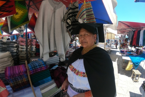 Van Quito: Otaval, de Plaza de Ponchos-markt en Cotacachi