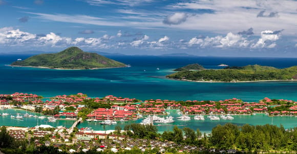 Mahé Island: Island Highlights Guided Day Trip with Lunch