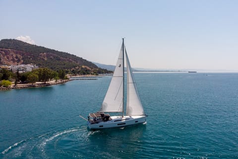 Volos: Pagasetic Gulf Full-Day Sailboat Experience