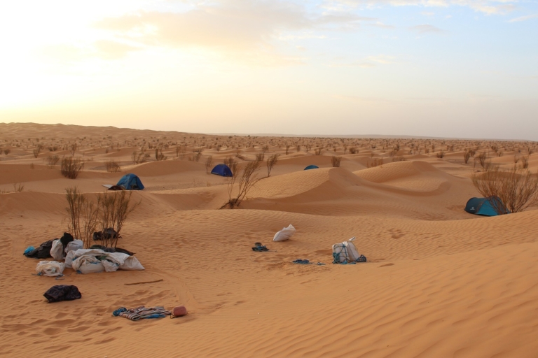 Sahara-woestijn: tweedaagse tour met eten en een nacht in een tent