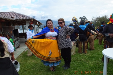 Von Quito: Otaval, der Markt Plaza de Ponchos und Cotacachi
