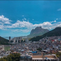 Rio, Rocinha Favela Visite guidée à pied avec guide local - Hizvo