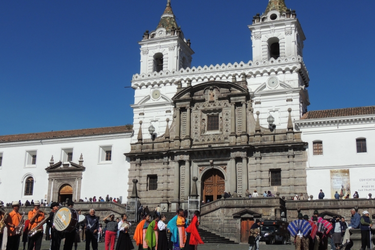 Desde Quito: teleférico, museo Intiñan y recorrido por la ciudad colonial