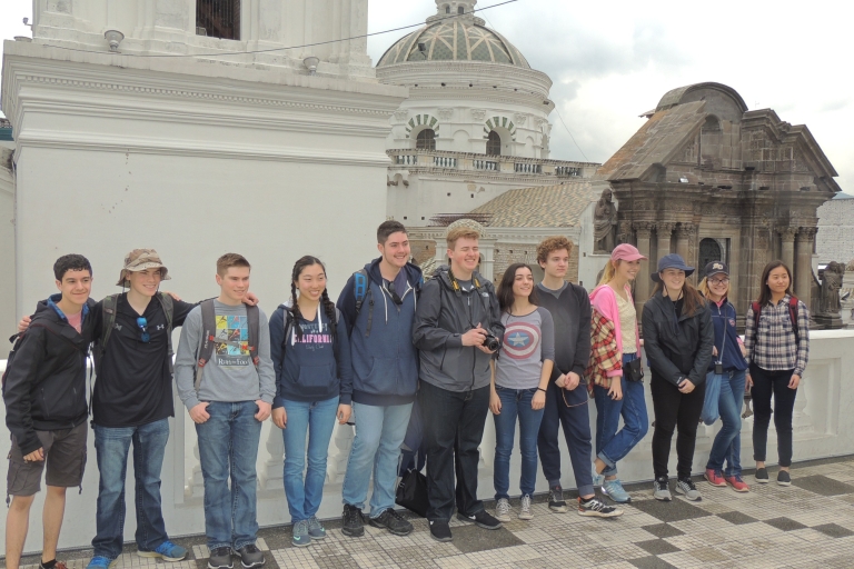 Z Quito: kolejka linowa, Muzeum Intiñan i wycieczka po mieście kolonialnym