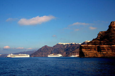 Von Athen aus: Stadt, Delphi, Meteora und Santorin Tour3-Sterne-Hotel