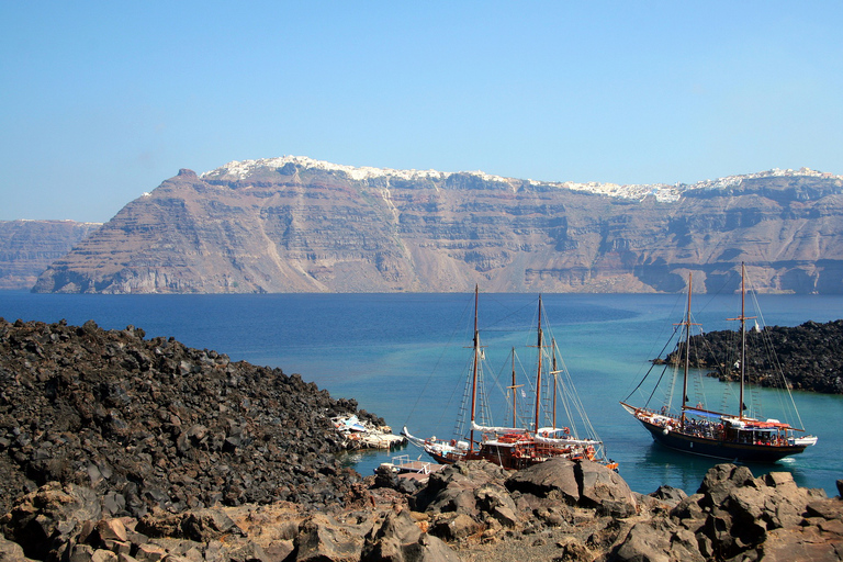 Van Athene: City, Delphi, Meteora en Santorini Tour3-sterrenhotel