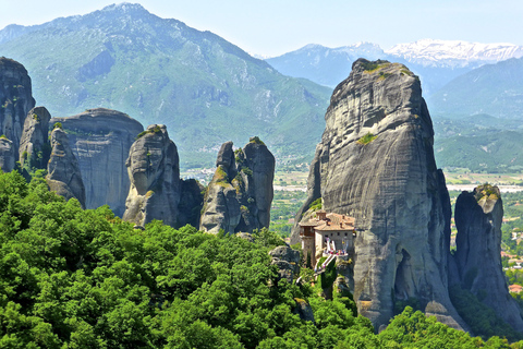 Depuis Athènes : visite de la ville, de Delphes, des Météores et de SantorinHôtel 3 étoiles